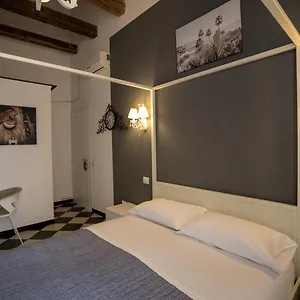 https://unique-affittacamere.in-sardinia.net