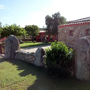Alloggio per agriturismo Turismo Rurale L'agliuledda 